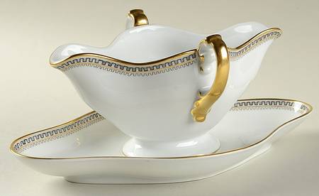 HC17 Gravy Boat with Attached Underplate