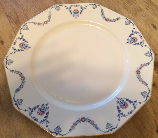 HC173 Dinner Plate