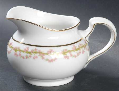 HC176 Creamer