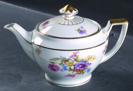 HC181 Teapot & Lid