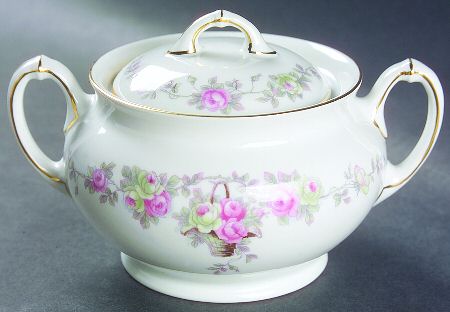 HC186 Sugar Bowl & Lid