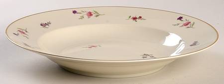 Victoria (Smooth) Large Rim Soup Bowl