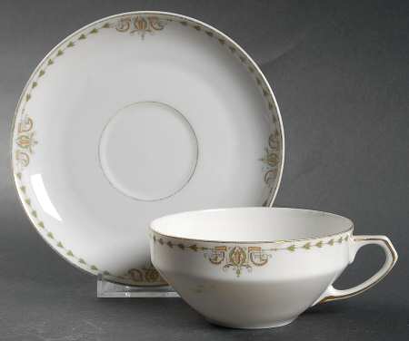 6541 Flat Cup & Saucer Set