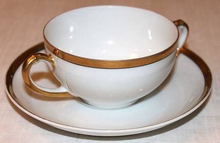 HC234 Flat Bouillon Cup & Saucer