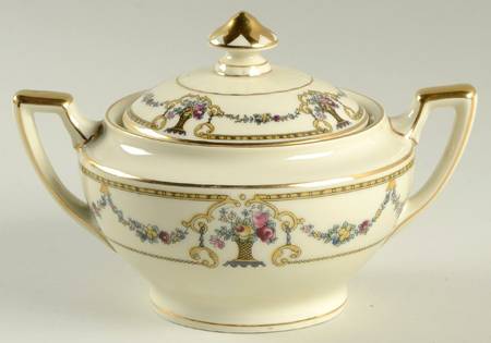 HC238 Sugar Bowl & Lid