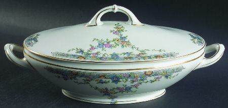 HC249 Oval Covered Vegetable