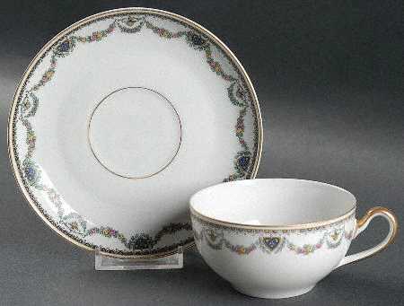HC250 Flat Cup & Saucer Set