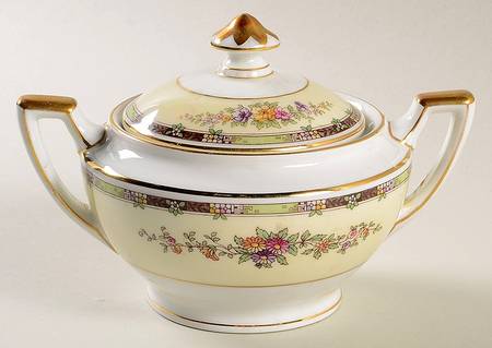 HC253 Sugar Bowl & Lid