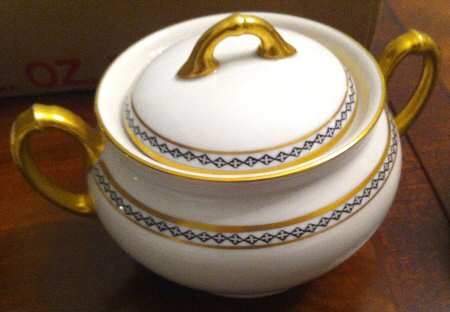 HC278 Sugar Bowl & Lid