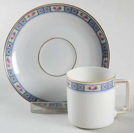 HC28 Flat Demitasse Cup & Saucer Set