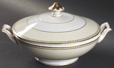 HC287 Round Covered Vegetable