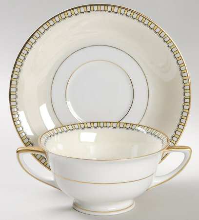 HC287 Footed Bouillon Cup & Saucer