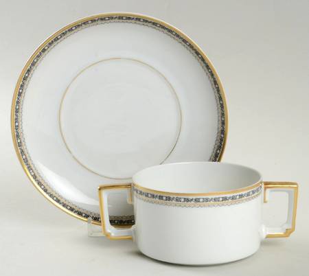 HC288 Flat Bouillon Cup & Saucer