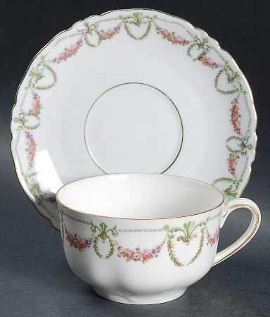 HC301 Flat Cup & Saucer Set