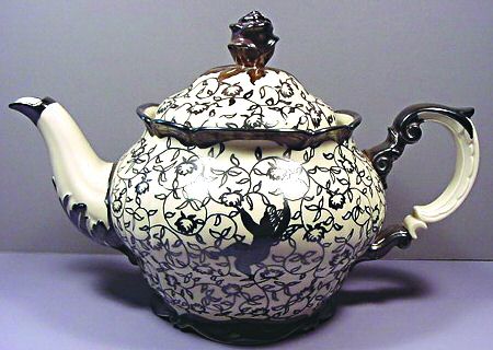 HC303 Teapot & Lid