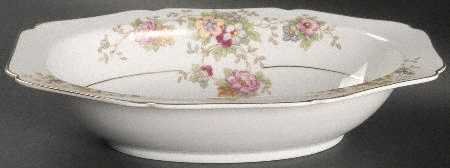 HC314C (CREAM ON WHITE) 10" Oval Vegetable Bowl