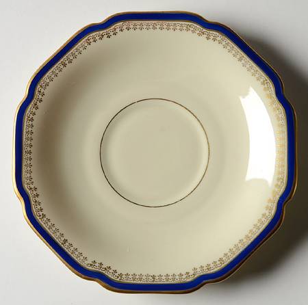HC32 Saucer