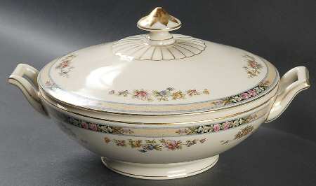 11314 Round Covered Vegetable