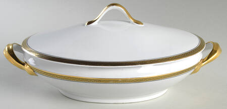 6149 Oval Covered Vegetable