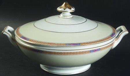 HC359 Round Covered Vegetable