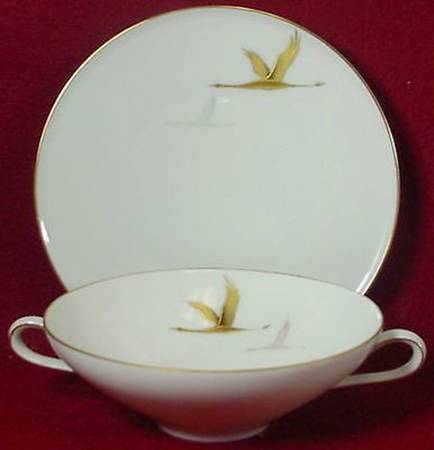HC367 Flat Cream Soup Bowl & Saucer Set