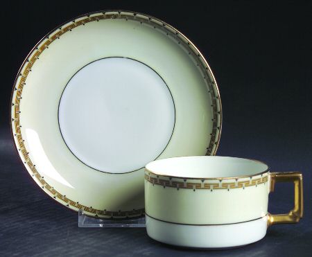 HC39 Flat Cup & Saucer Set