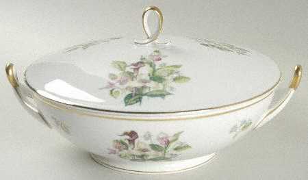 16637 Round Covered Vegetable