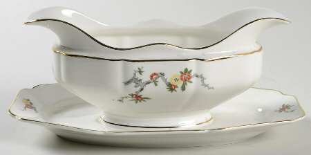 HC414 Gravy Boat with Attached Underplate