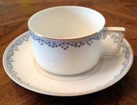 HC440 Flat Cup & Saucer Set