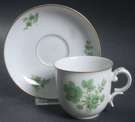 HC46 Flat Cup & Saucer Set
