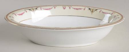 HC481 (Cream Rim, White Center) 10" Oval Vegetable Bowl