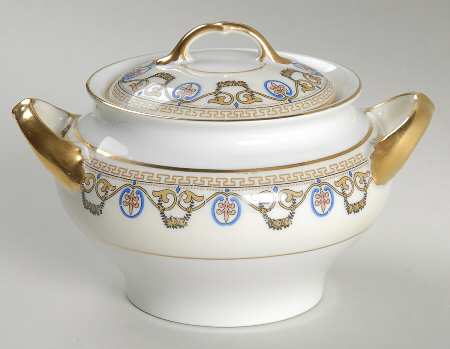 10567 Sugar Bowl & Lid