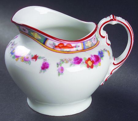 HC7 Creamer