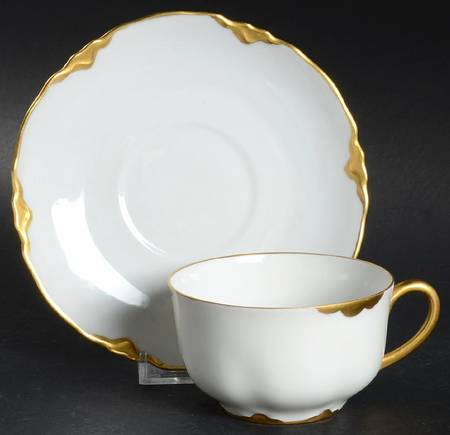 HC76 Flat Cup & Saucer Set