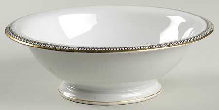 HC9 8" Footed Bowl