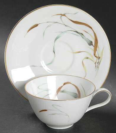 HC99 Flat Cup & Saucer Set