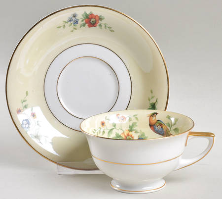 Lorraine Footed Cup & Saucer Set
