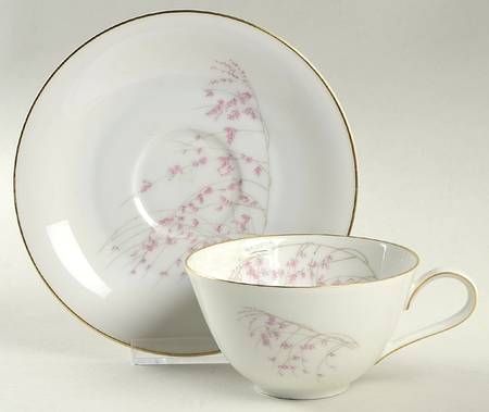 Madeline Flat Cup & Saucer Set