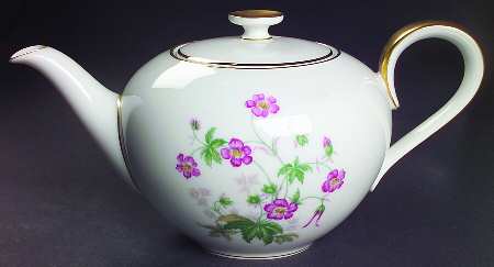 Montrose Teapot & Lid