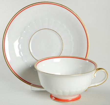 Monterey Footed Cup & Saucer Set