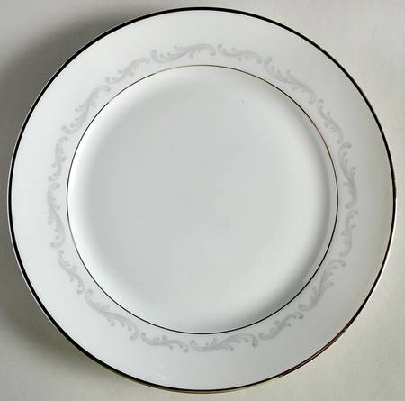 Platinum Arc Salad Plate