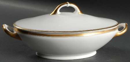 Princess Oval Covered Vegetable