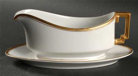 Princess Gravy Boat with Attached Underplate