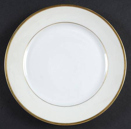 Queen Salad Plate by Heinrich - H&C