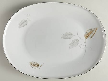 Reverie (Platinum Trim) 13" Oval Serving Platter