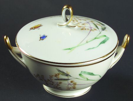 Sommer (Coupe, Smooth, Gold Trim) Sugar Bowl & Lid