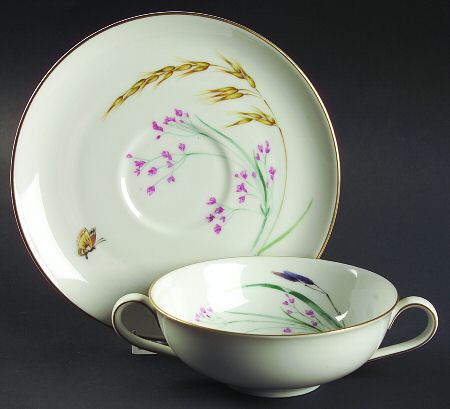 Sommer (Coupe, Smooth, Gold Trim) Flat Cream Soup Bowl & Saucer Set