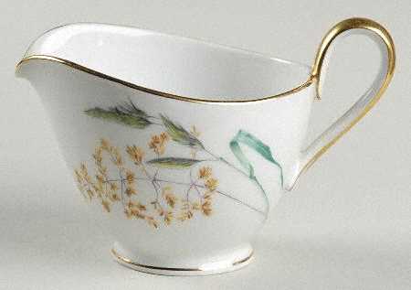 Sommer (Coupe, Smooth, Gold Trim) Creamer