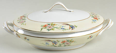 Songbird Oval Covered Vegetable