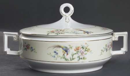 Songbird Round Covered Vegetable